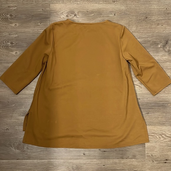 Eileen Fisher Petite Size PP Split Hem 3/4 Sleeve Top - Picture 7 of 8